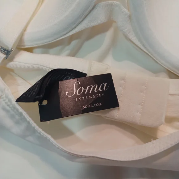 Soma Cream Camisole with Lace Detail - Picture 2 of 5